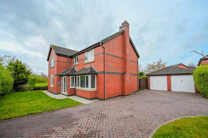 4 Bedroom Detached House For Sale In Cirrus Drive, Aughton, L39