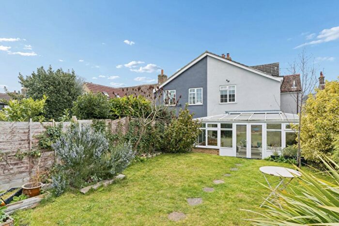 3 Bedroom End Of Terrace House For Sale In Crosshall Road, Eaton Ford, St Neots, PE19