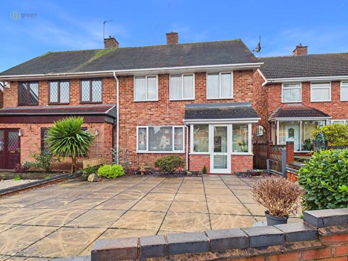 3 Bedroom Semi Detached House For Sale In Sheldon Heath Road, Sheldon, B26