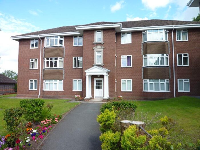 1 Bedroom Flat To Rent In St Pauls Court, Congreve Road, Blurton, Stoke-On-Trent, Staffordshire, ST3