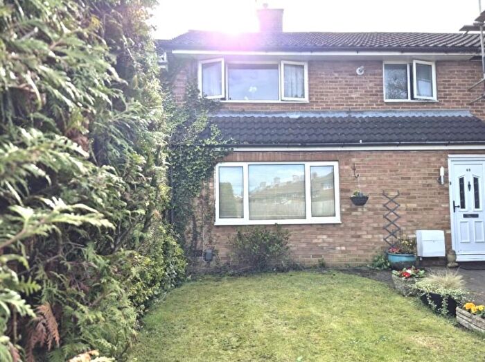 3 Bedroom Terraced House For Sale In Cherry Orchard, Hemel Hempstead, HP1