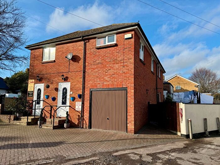 3 Bedroom Flat For Sale In London Road, Deal, Kent, CT14