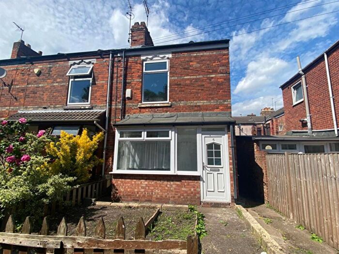 2 Bedroom House To Rent In Melrose Villas, Chesnut Avenue, Hull, HU5