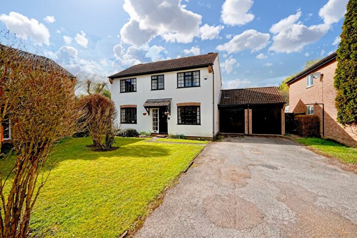 4 Bedroom Detached House For Sale In St Margarets Road, Wyton, Huntingdon, PE28