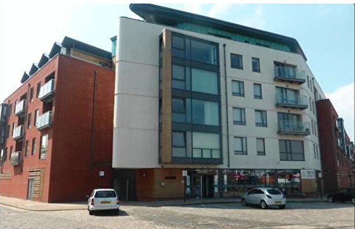 1 Bedroom Apartment To Rent In Freedom Quay, Wellington Street West, Hull, North Humberside, HU1
