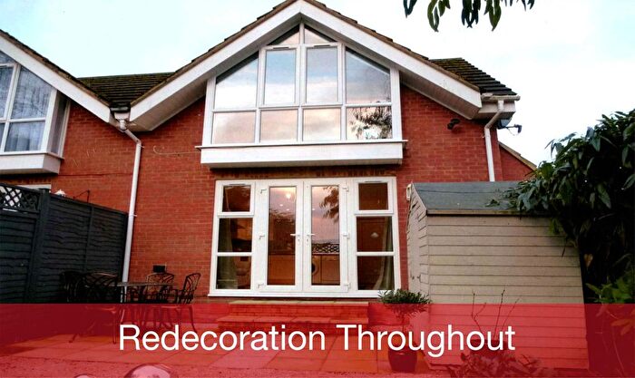 1 Bedroom Semi-Detached House To Rent In Fraser Road, Winchester Road, SO23