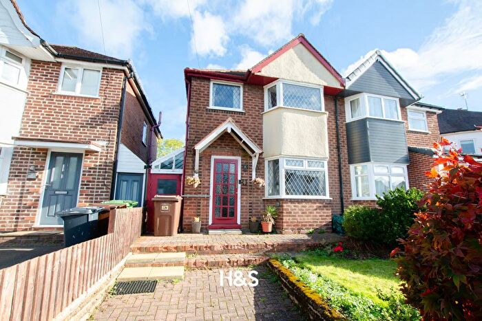 House For Sale In Wiseacre Croft, Shirley, Solihull, B90