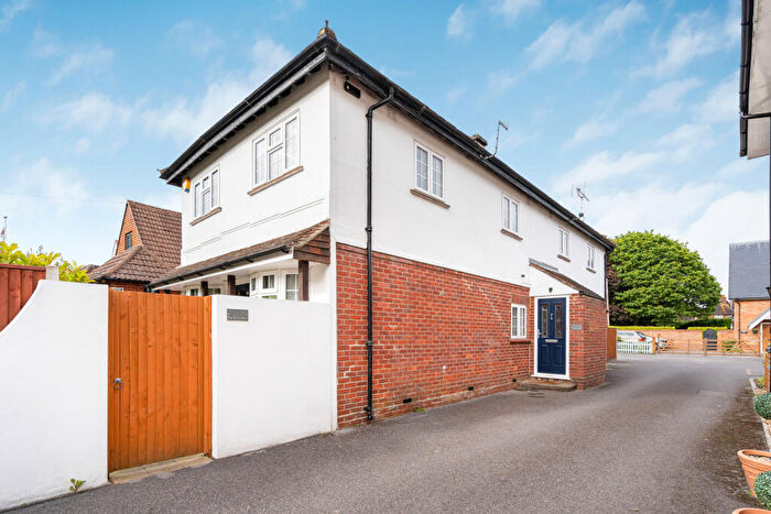 2 Bedroom Semi Detached House For Sale In Crossways, Churt, Farnham, Surrey, GU10