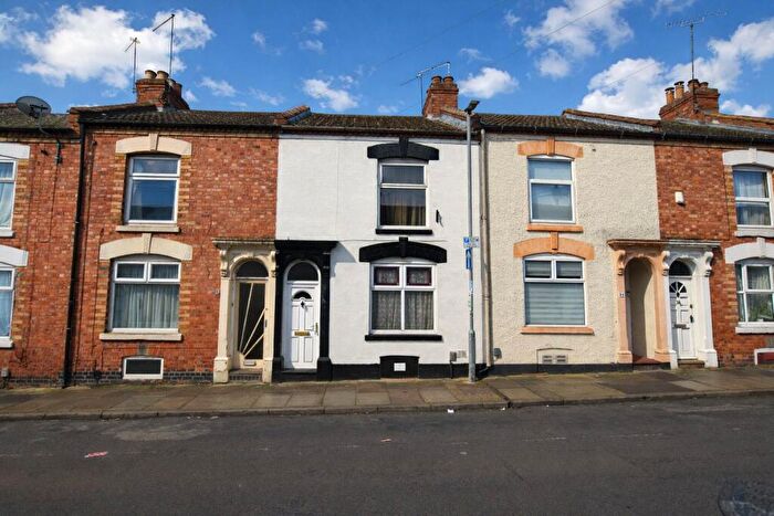 2 Bedroom Terraced House For Sale In Alcombe Road, The Mounts, Northampton, NN1