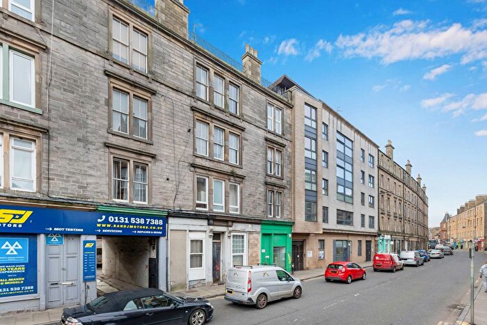 2 Bedroom Flat For Sale In / Duke Street, Leith Links, Edinburgh, EH6