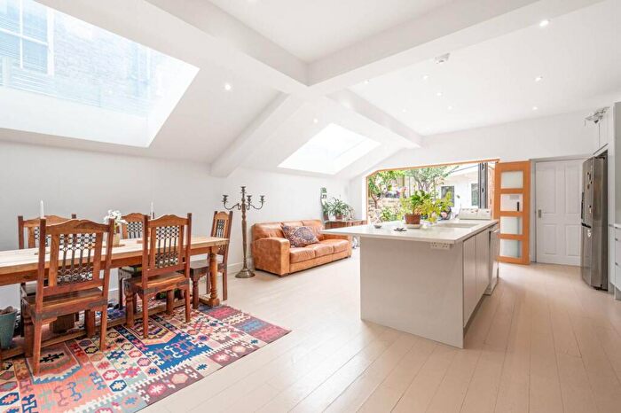 5 Bedroom Terraced House For Sale In Chamberlayne Road, Kensal Rise, London, NW10