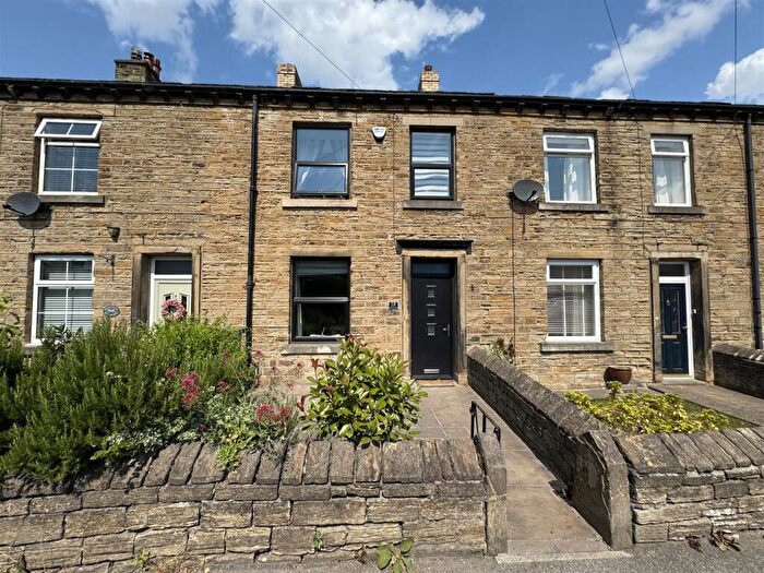 3 Bedroom Terraced House For Sale In Spring Grove, Clayton West, HD8