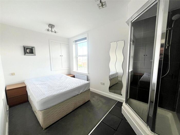 1 Bedroom Apartment To Rent In Southampton Street, Reading, Berkshire, RG1