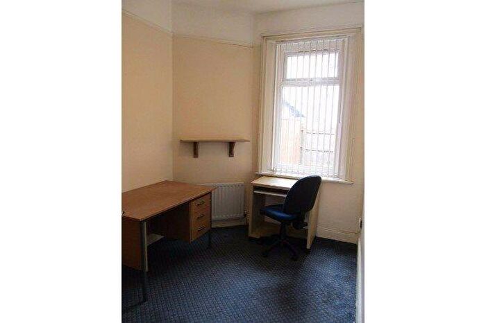 2 Bedroom Flat To Rent In Balmoral Terrace, Heaton, Newcastle Upon Tyne, NE6