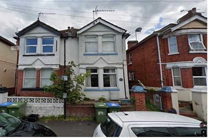 4 Bedroom Property To Rent In Newcombe Road, Southampton, SO15