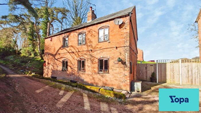 3 Bedroom Detached House For Sale In ., Market Drayton, TF9