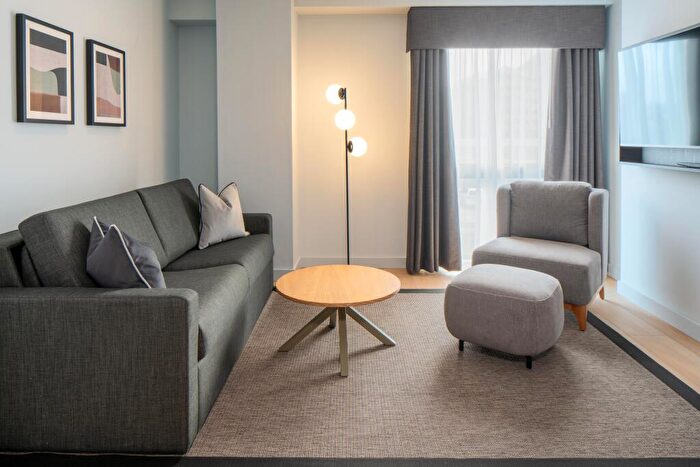 1 Bedroom Apartment To Rent In Bedroom Fully Furnished, B4