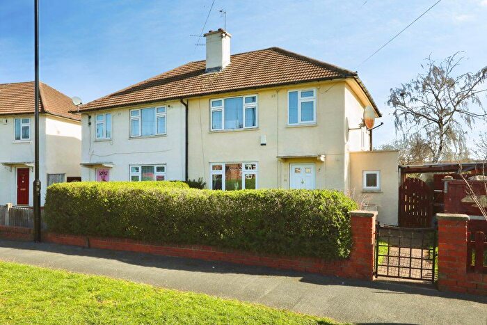 3 Bedroom Semi-Detached House For Sale In Wilberforce Road, Doncaster, DN2