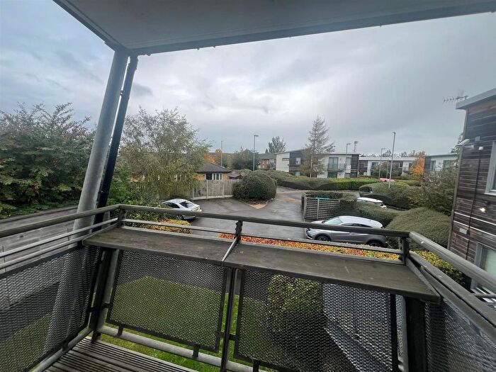 2 Bedroom Terraced House To Rent In Acacia Road, Gateshead, NE10