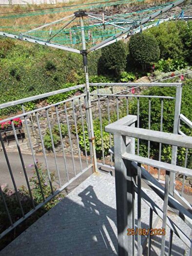 1 Bedroom Flat To Rent In Shelbourne, Barmouth, LL42