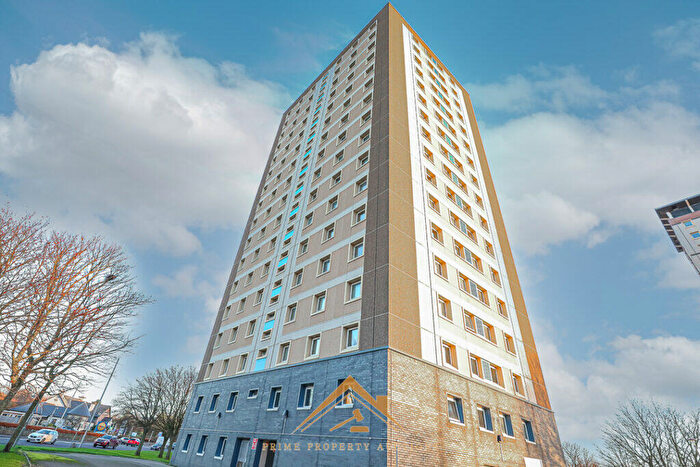 2 Bedroom Flat For Sale In Inverdon Court Aberdeen Court, AB24