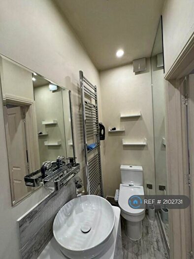 Studio To Rent In Knight's Hill, London, SE27