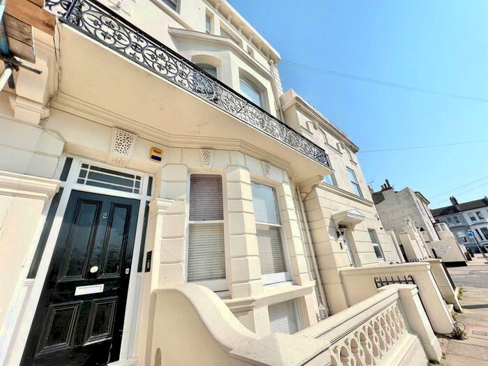 2 Bedroom Flat To Rent In Chapel Terrace, Brighton, BN2