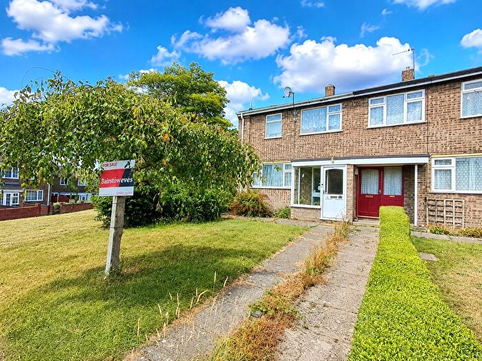 3 Bedroom Semi Detached House For Sale In Glencoe Drive, Cannock, Staffordshire, WS11