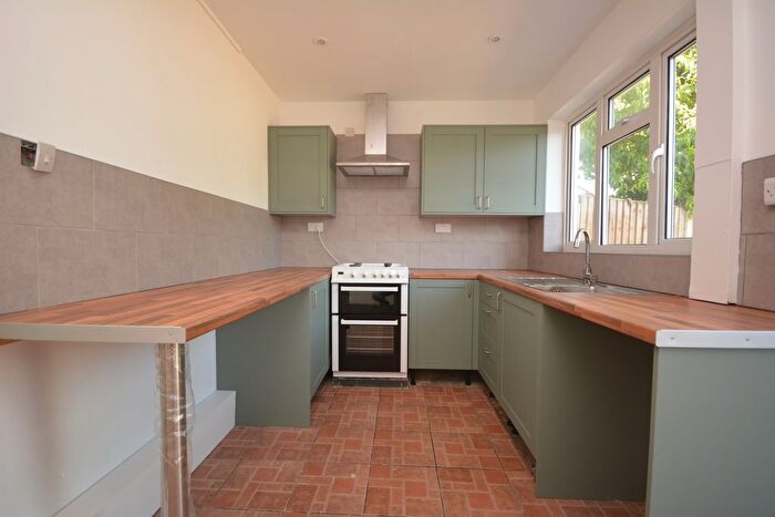 3 Bedroom Terraced House To Rent In The Green, CM1