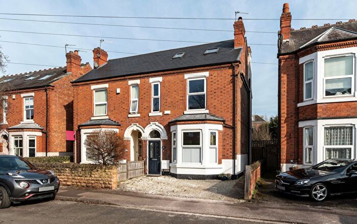 4 Bedroom Semi-Detached House For Sale In Ella Road, West Bridgford, NG2