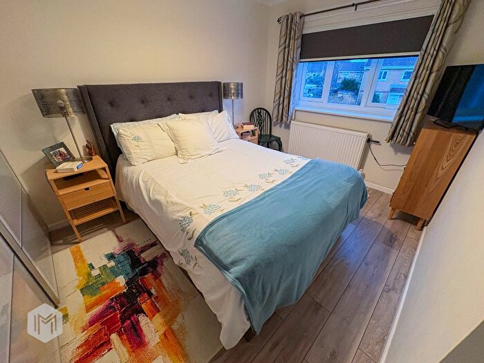 3 Bedroom Link Detached House For Sale In Falstone Close, Birchwood, Warrington, Cheshire, WA3 - Photo 6