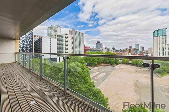 2 Bedroom Apartment To Rent In Centenary Plaza, Holliday Street, B1