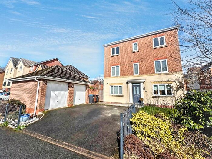 5 Bedroom Detached House For Sale In Tulip Way., Leekbrook, ST13