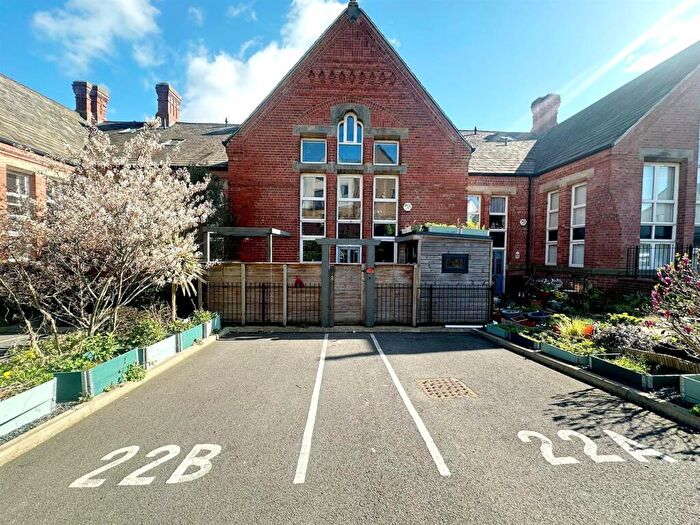 2 Bedroom Terraced House For Sale In Ashley Green, Wortley, Leeds, LS12