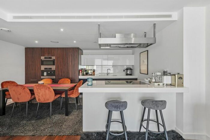 3 Bedroom Flat To Rent In Moore House, Grosvenor Waterside, Gatliff Road, London, SW1W