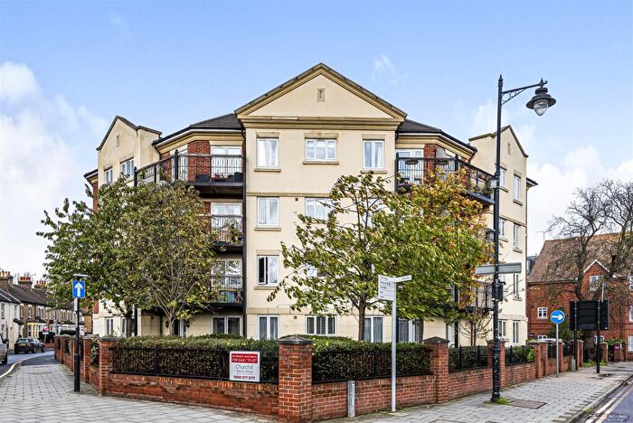 2 Bedroom Retirement Property For Sale In Atkins Lodge, Orpington, Greater London, BR6