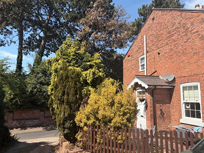 2 Bedroom Terraced House To Rent In Shepherd Street, Littleover, Derby, DE23