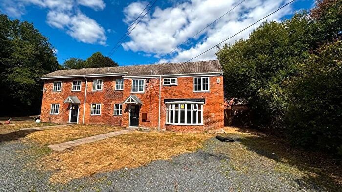 3 Bedroom Semi-Detached House To Rent In The Cottages, Neachley Lane, TF11