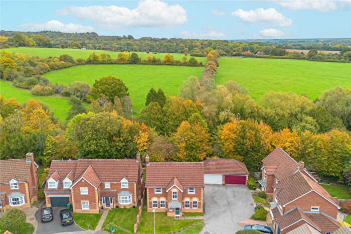 4 Bedroom Detached House For Sale In Ash Gate, Thatcham, Berkshire, RG18