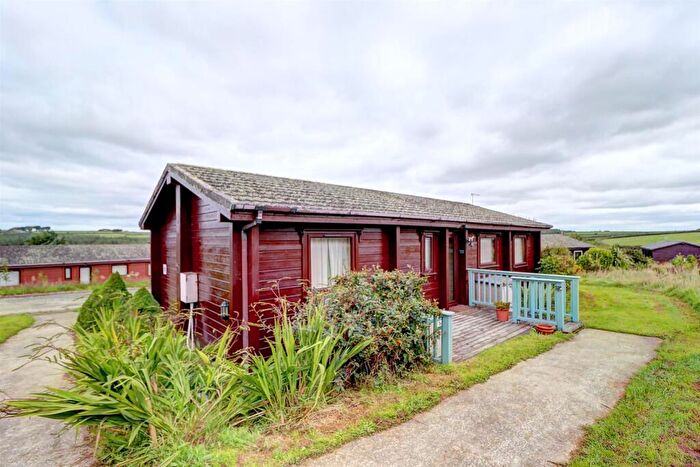 3 Bedroom Chalet For Sale In Hartland Forest Golf Club, Woolsery, EX39