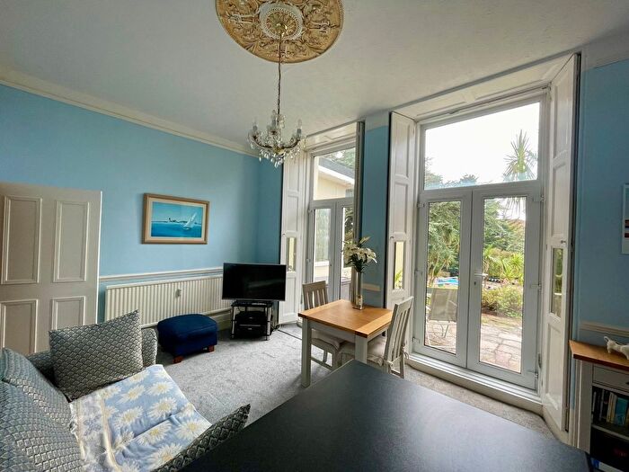 1 Bedroom Flat For Sale In Higher Warberry Road, Torquay, TQ1