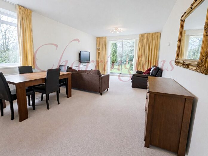 2 Bedroom Flat For Sale In Verulam Court, Woolmead Avenue, London, NW9
