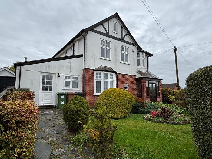 4 Bedroom Detached House For Sale In Eastfield Crescent, Plymouth, Devon, PL3