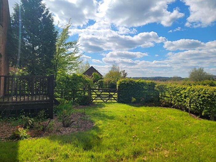3 Bedroom Barn Conversion To Rent In Broadwas, Worcester, WR6