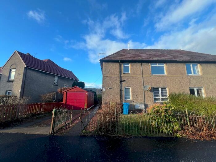 2 Bedroom Flat To Rent In Levern Crescent, Barrhead, Glasgow, G78