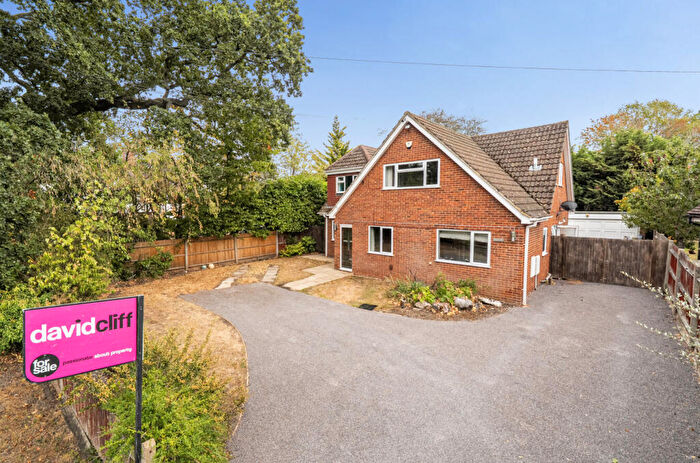 4 Bedroom Detached House For Sale In Gipsy Lane, Wokingham, Berkshire, RG40