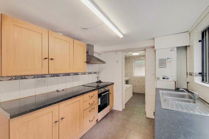 3 Bedroom Terraced House To Rent In Reidhaven Road, Plumstead, London, SE18