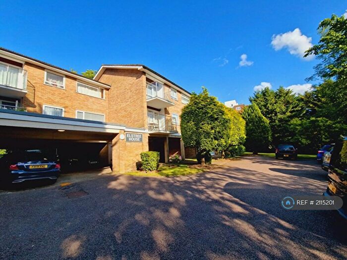 2 Bedroom Flat To Rent In Dennis Lane, Stanmore, HA7