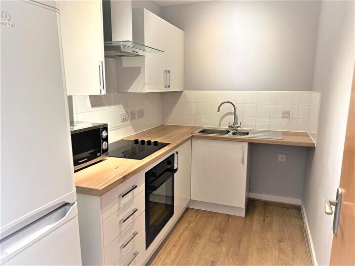 2 Bedroom Flat To Rent In Durrant Court, Brook Street, Chelmsford, CM1