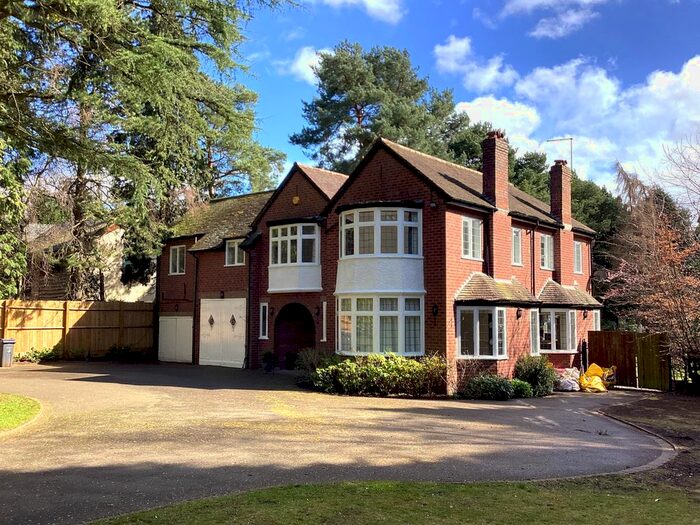5 Bedroom Detached House To Rent In Luttrell Road, Sutton Coldfield, B74